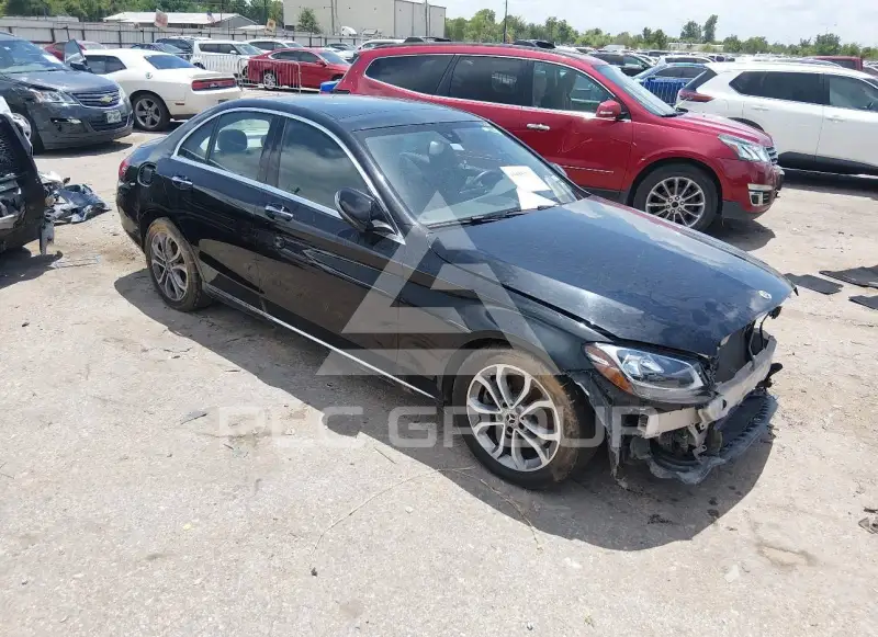 2017 Mercedes Benz C 300 фото