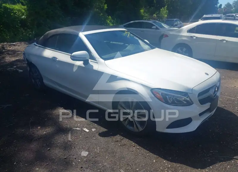 2017 Mercedes Benz C 300 photo