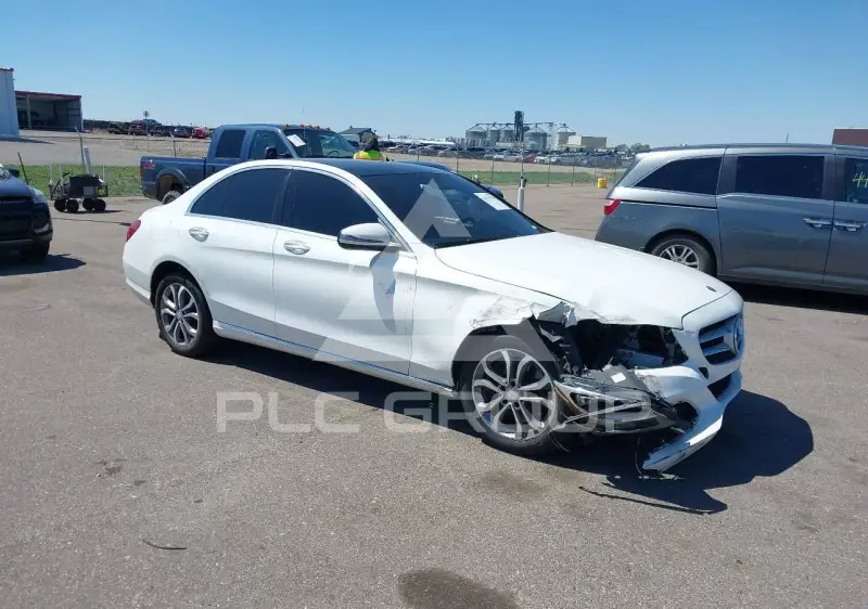2017 Mercedes Benz C 300 фото