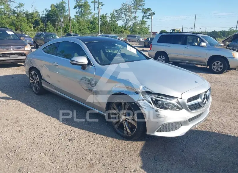 2017 Mercedes Benz C 300 фото