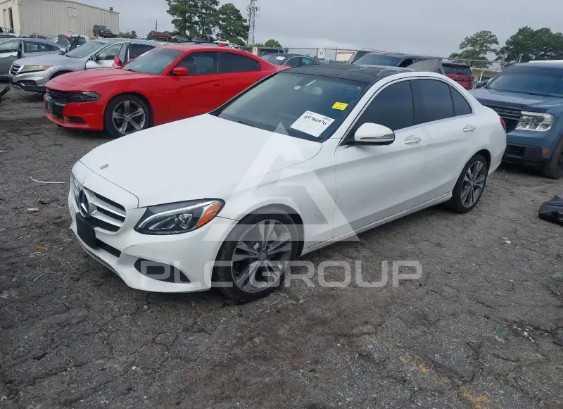 2017 Mercedes Benz C 300 фото