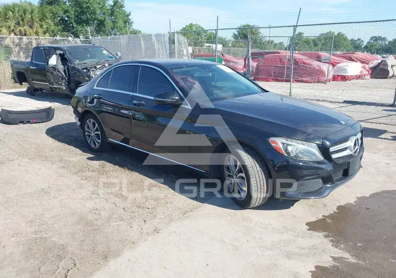 2017 Mercedes Benz C 300 фото