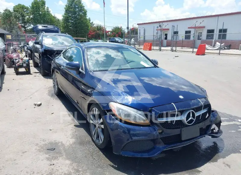 2017 Mercedes Benz C 300 фото
