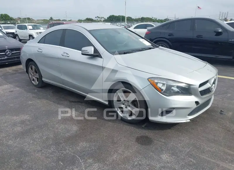 2017 Mercedes Benz CLA 250 фото