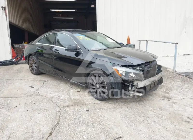 2017 Mercedes Benz CLA 250 photo
