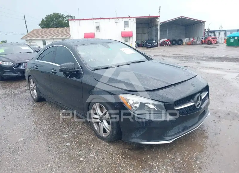 2017 Mercedes Benz CLA 250 фото