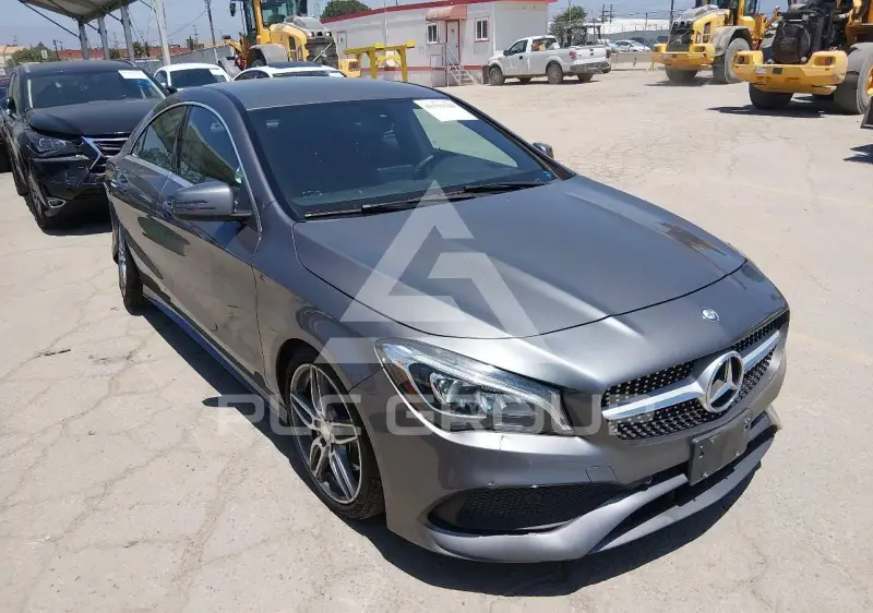 2017 Mercedes Benz CLA 250 фото