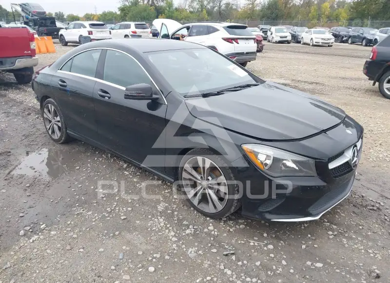 2017 Mercedes Benz CLA 250 фото