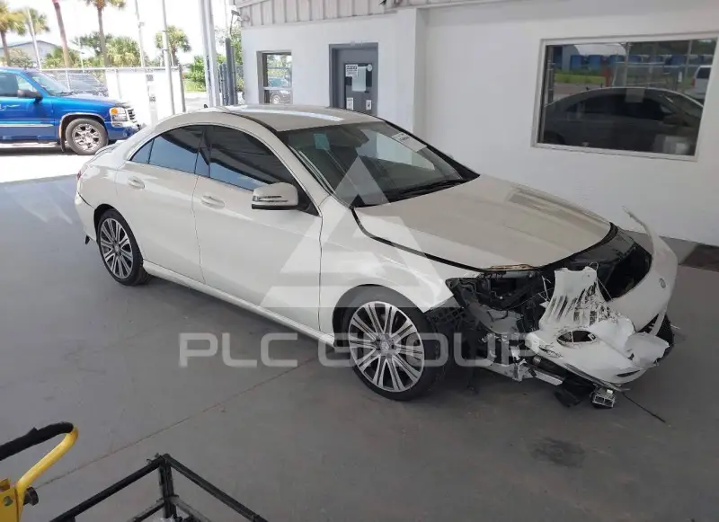 2017 Mercedes Benz CLA 250 photo