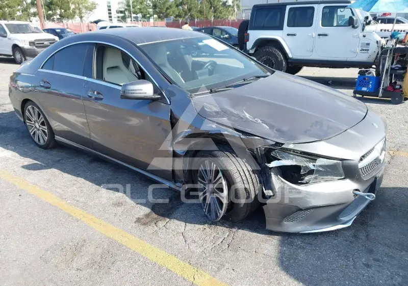 2017 Mercedes Benz CLA 250 фото