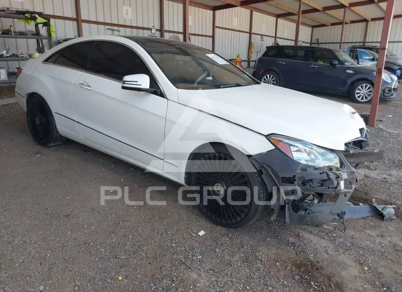 2017 Mercedes Benz E 400 photo