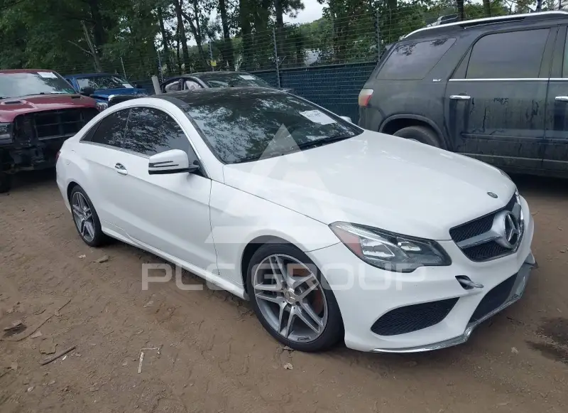 2017 Mercedes Benz E 400 фото