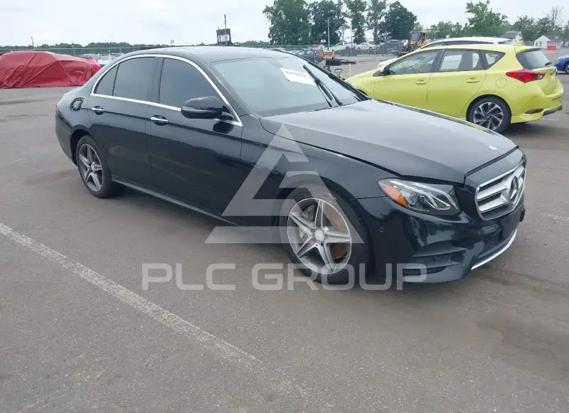 2017 Mercedes Benz E 300 photo