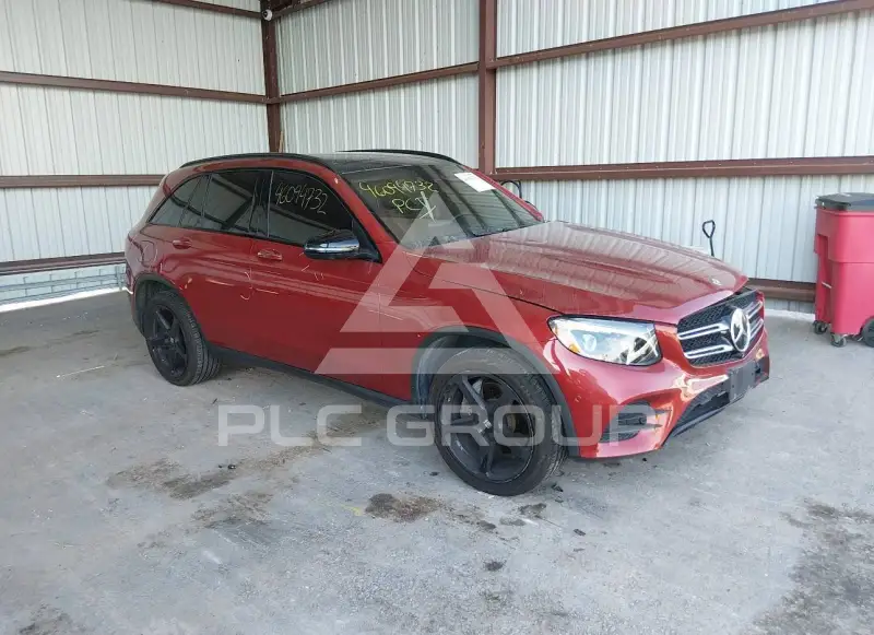 2017 Mercedes Benz GLC 300 фото