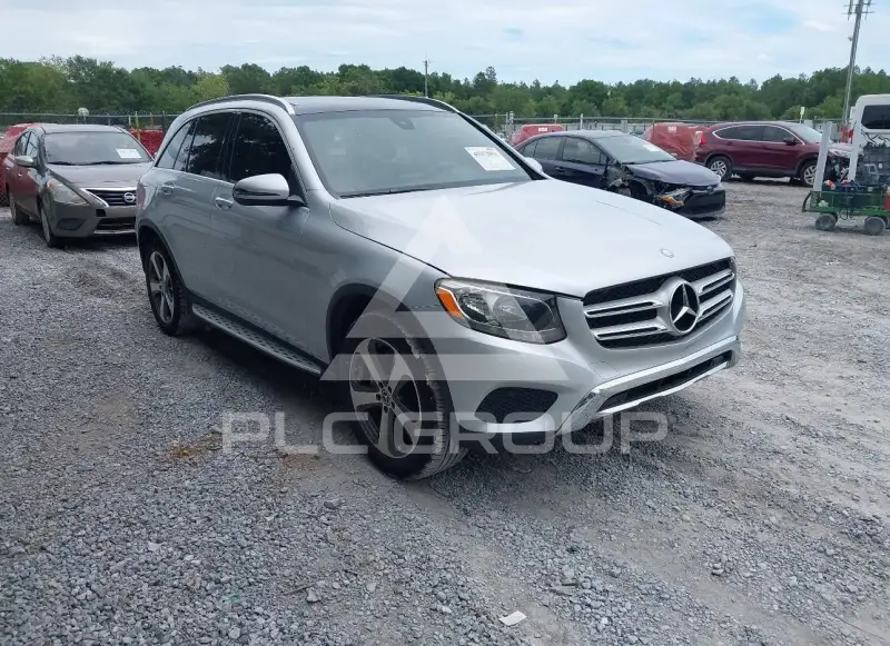 2017 Mercedes Benz GLC 300 фото