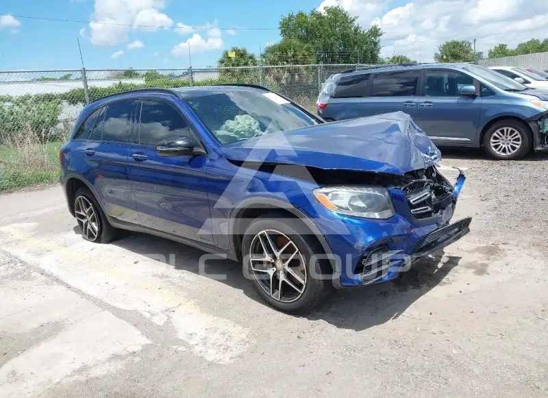 2017 Mercedes Benz GLC 300 фото