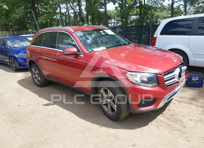 2017 Mercedes Benz GLC 300 фото