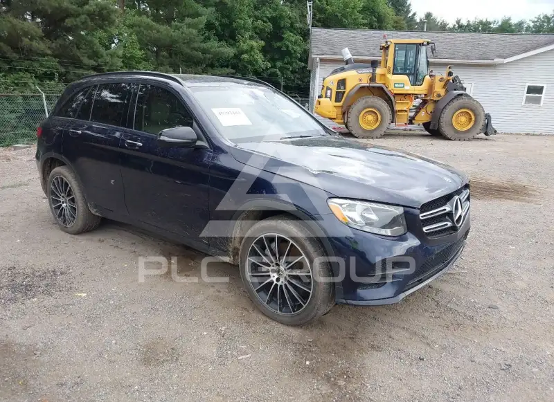 2017 Mercedes Benz GLC 300 photo