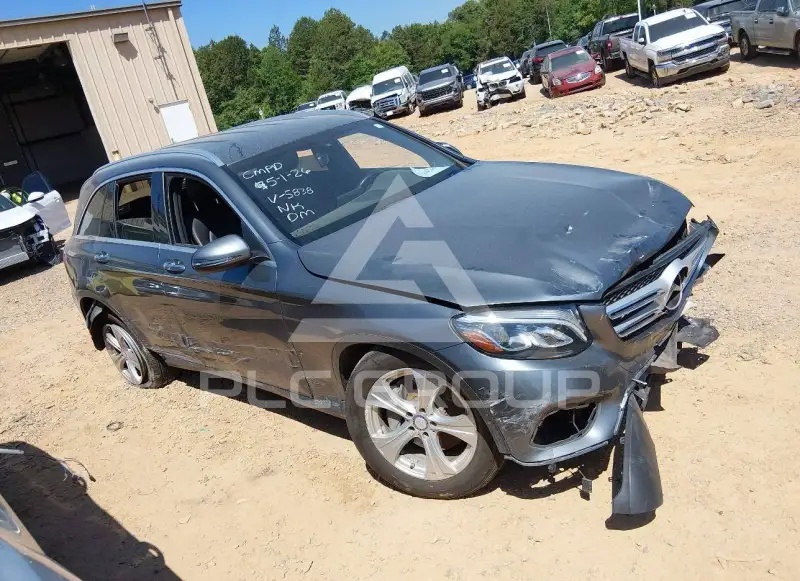 2017 Mercedes Benz GLC 300 фото