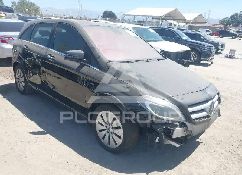 2017 Mercedes Benz B 250 фото