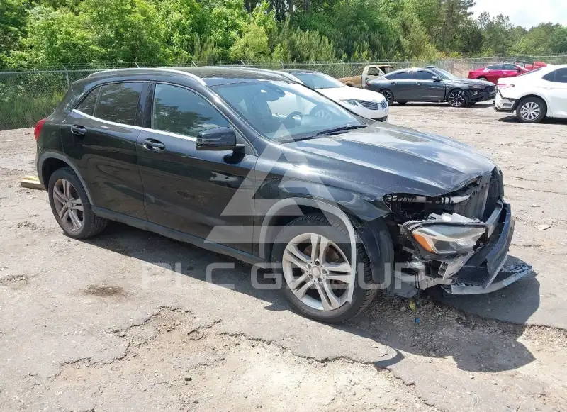 2017 Mercedes Benz GLA 250 фото