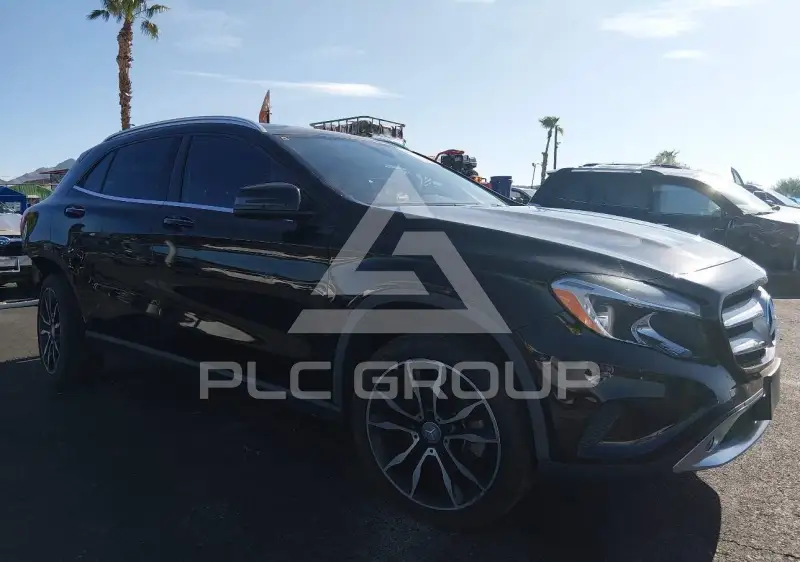 2017 Mercedes Benz GLA 250 фото