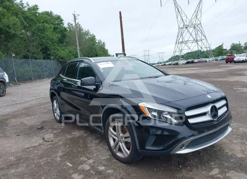 2017 Mercedes Benz GLA 250 фото