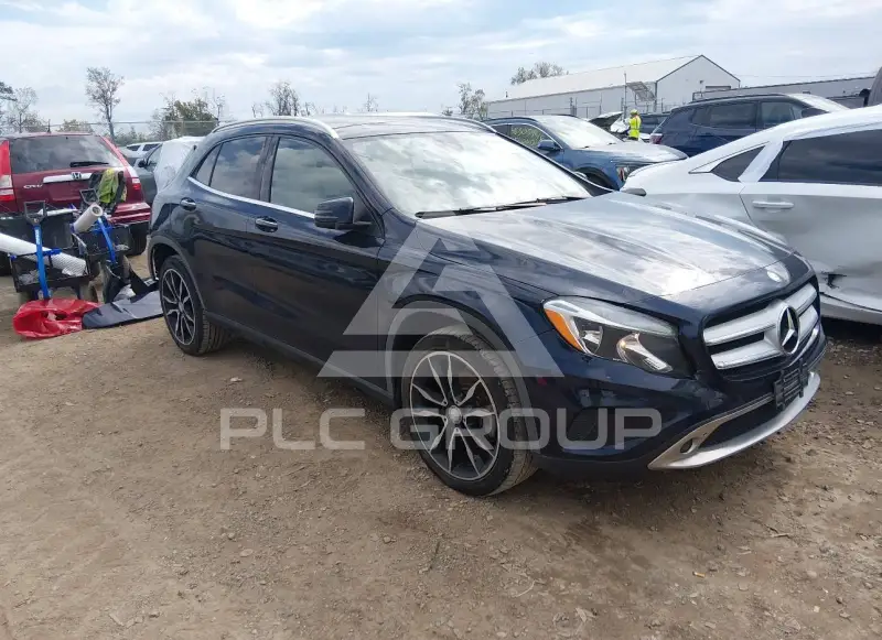 2017 Mercedes Benz GLA 250 фото