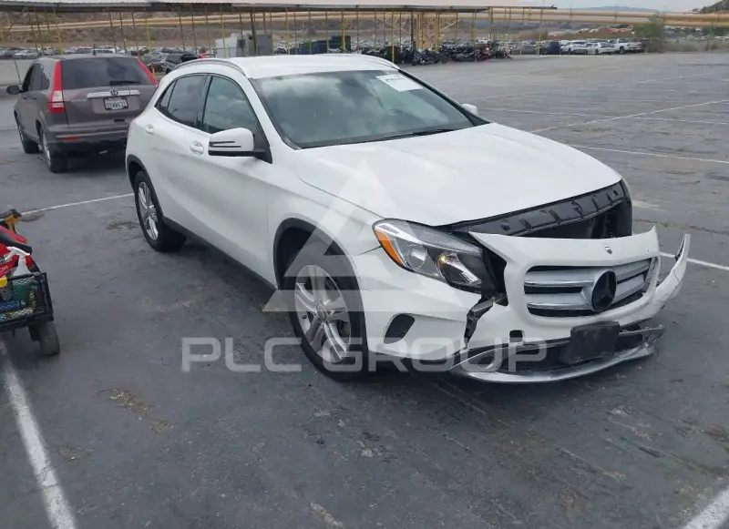 2017 Mercedes Benz GLA 250 фото