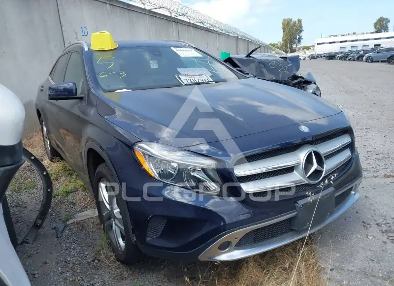 2017 Mercedes Benz GLA 250 фото