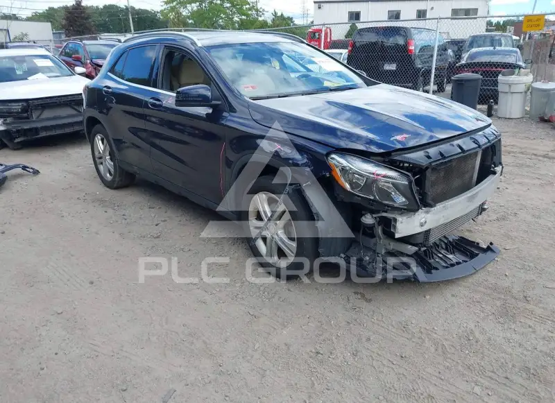 2017 Mercedes Benz GLA 250 фото