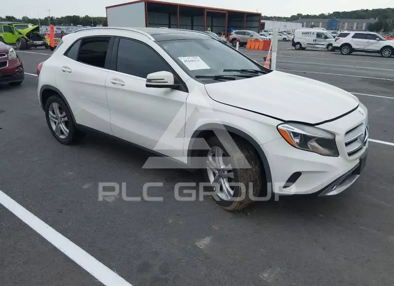 2017 Mercedes Benz GLA 250 фото