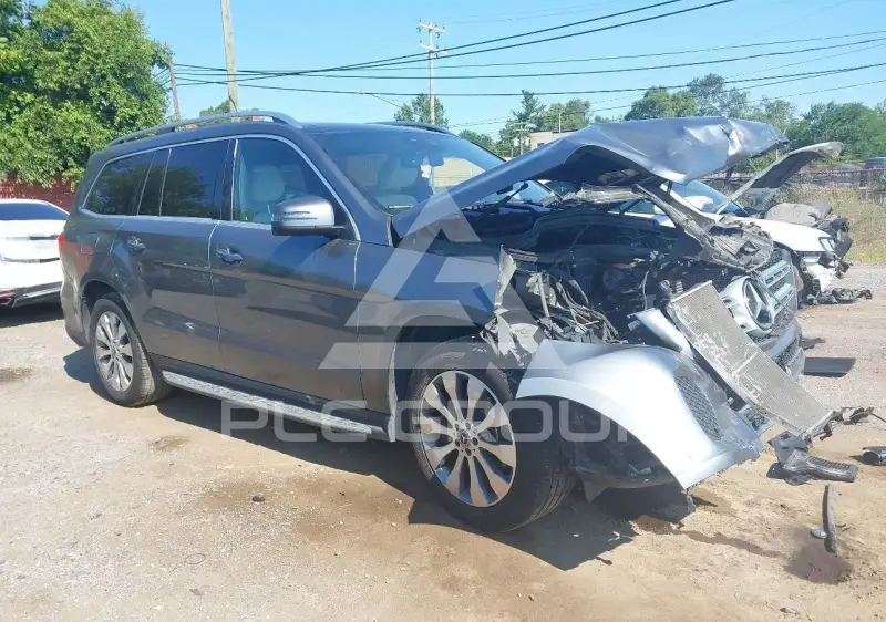 2017 Mercedes Benz Gls 450 photo