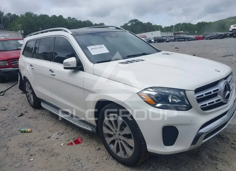 2017 Mercedes Benz Gls 450 photo