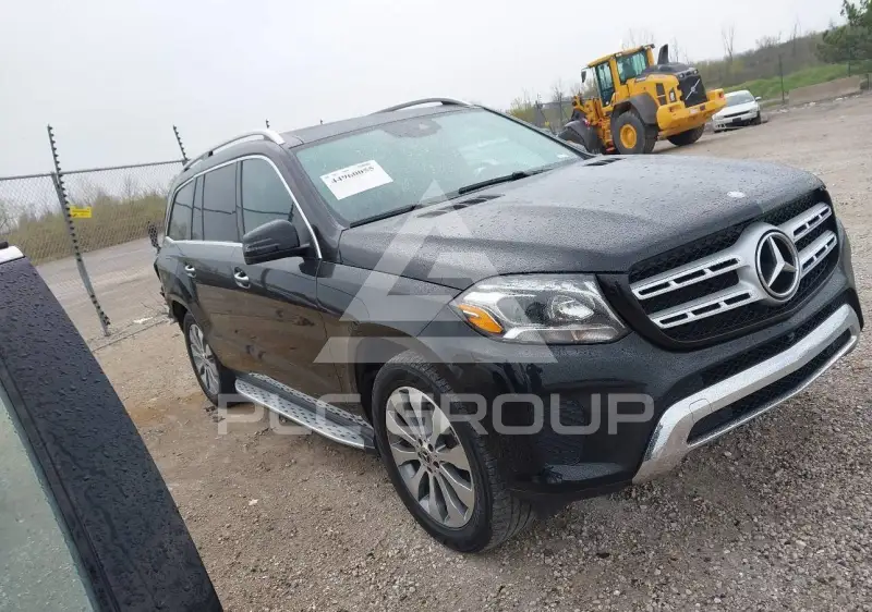 2017 Mercedes Benz Gls 450 photo