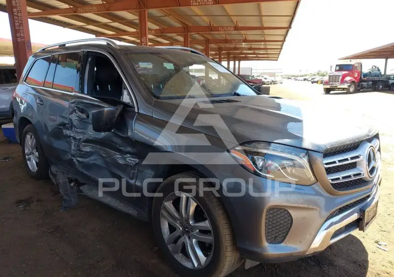 2017 Mercedes Benz Gls 450 photo