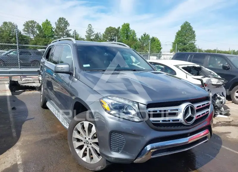 2017 Mercedes Benz Gls 450 photo