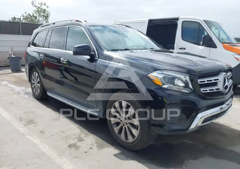 2017 Mercedes Benz Gls 450 photo