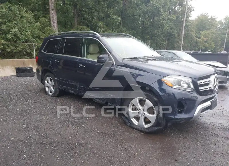2017 Mercedes Benz Gls 450 photo