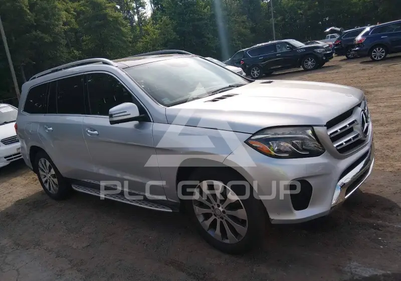 2017 Mercedes Benz Gls 450 photo