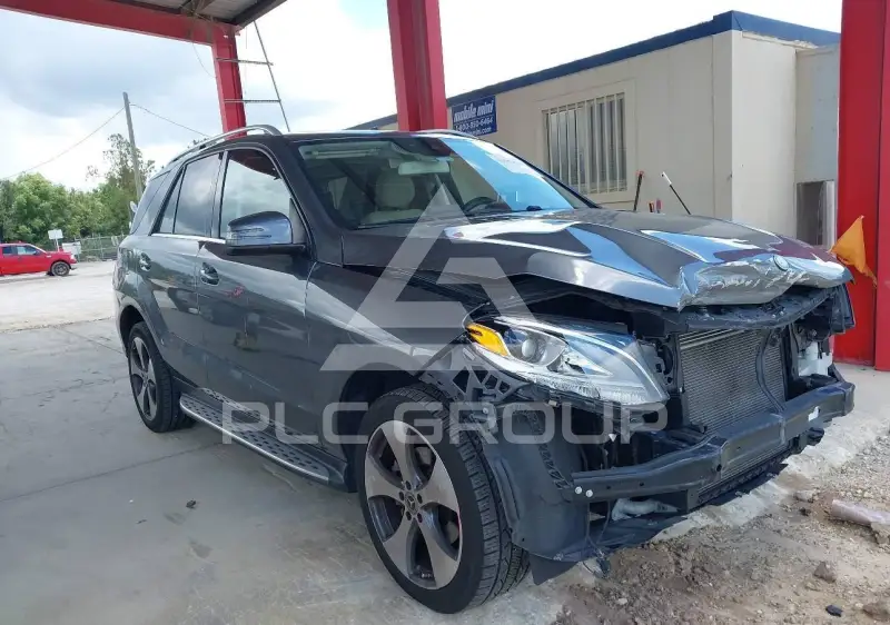 2017 Mercedes Benz GLE 350 фото