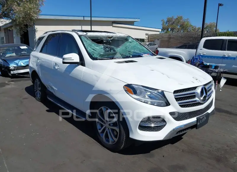 2017 Mercedes Benz GLE 350 фото
