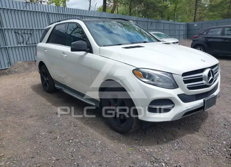 2017 Mercedes Benz GLE 350 photo