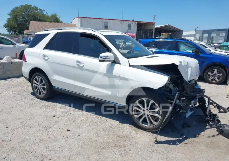 2017 Mercedes Benz GLE 350 фото