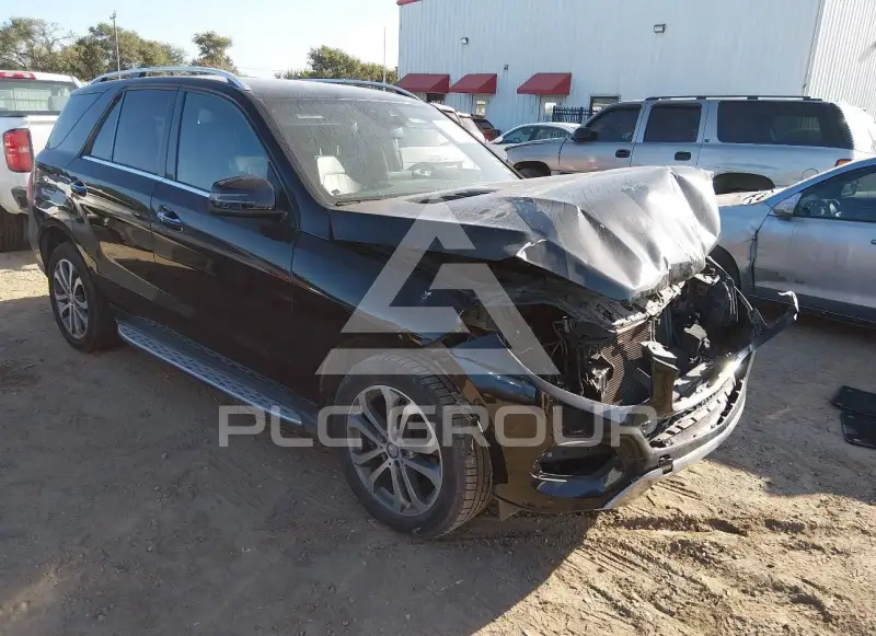 2017 Mercedes Benz GLE 350 photo