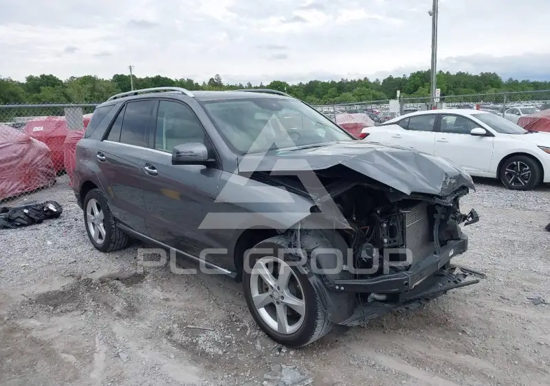 2017 Mercedes Benz GLE 350 фото