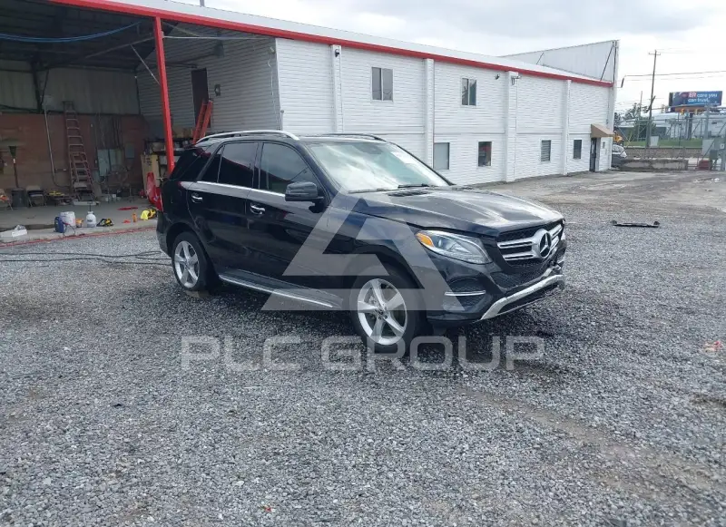 2017 Mercedes Benz GLE 350 фото