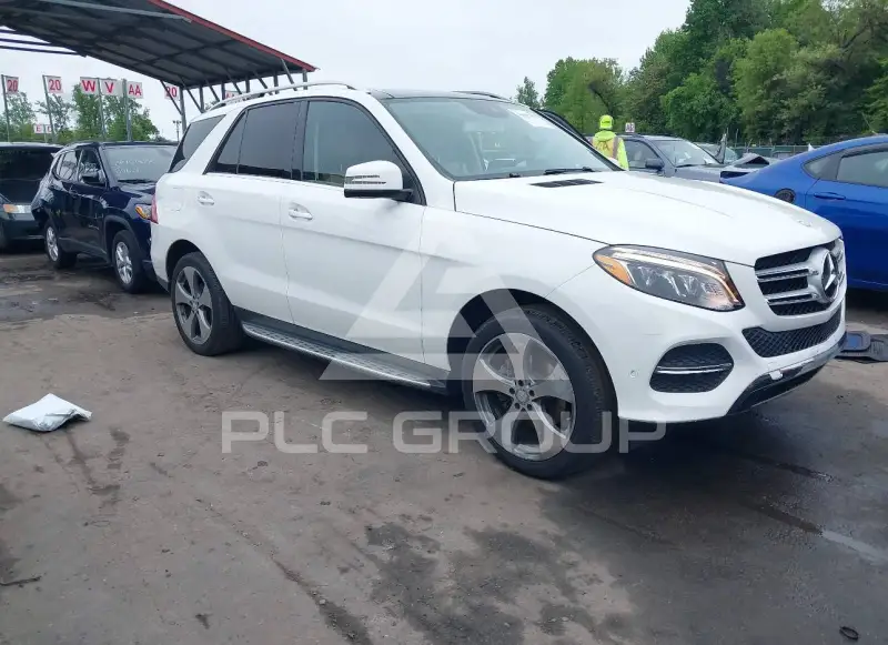 2017 Mercedes Benz GLE 350 фото