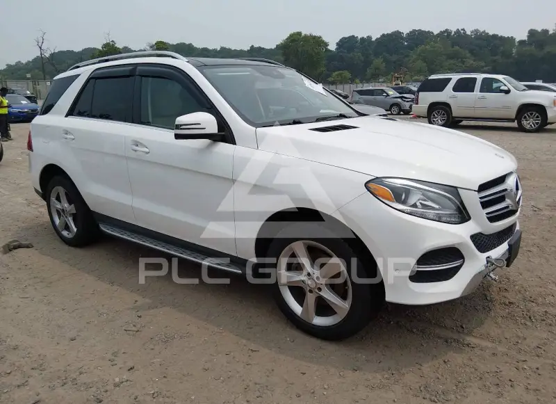 2017 Mercedes Benz GLE 350 photo