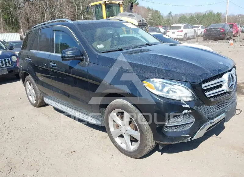 2017 Mercedes Benz GLE 350 фото